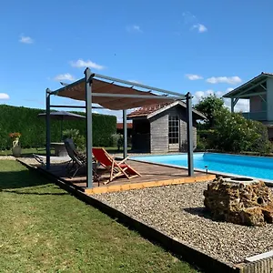 Ferme Equestre Avec Piscine Castex (Gers)